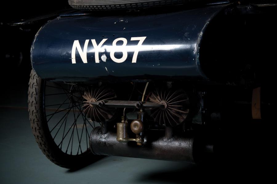 Детали экстерьера Carden 7 Cyclecar 1921 года  (фото 3 из 11)